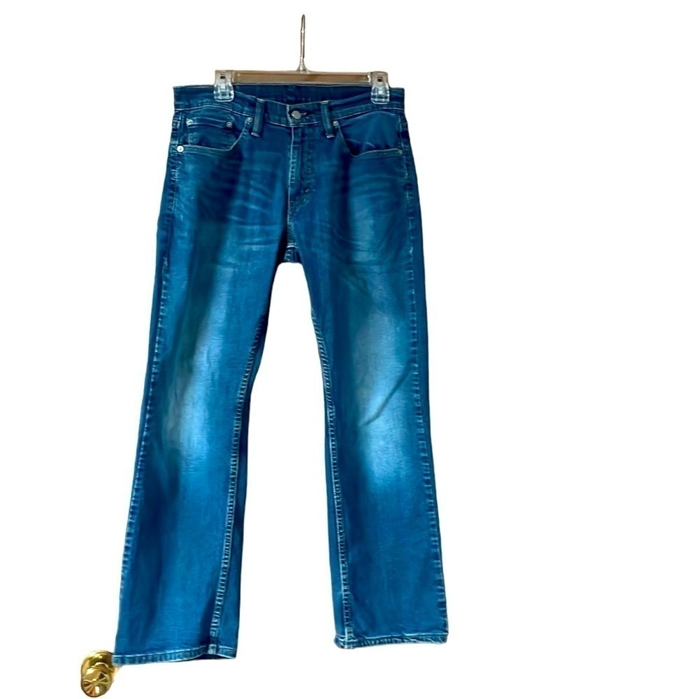 size 30x30 Levi’s Strauss bootcut medium wash jeans